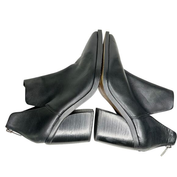 Vince Camuto Gigiettia Black Soft Leather Split Shaft Bootie Block Heel 7.5 - Picture 6 of 8